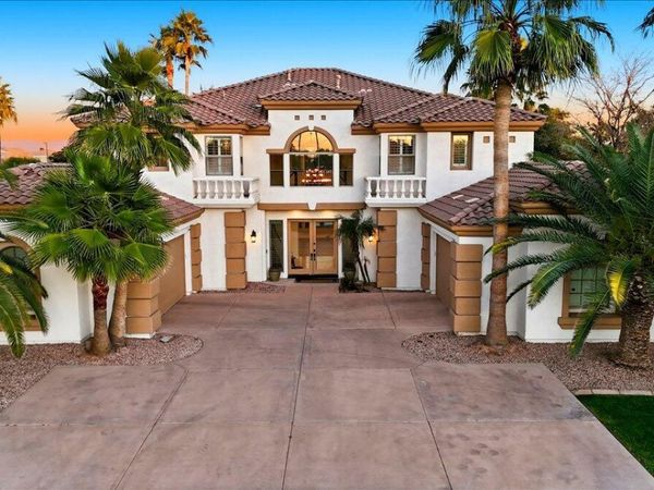 2517 S CONSTELLATION Way, Gilbert, AZ 85295