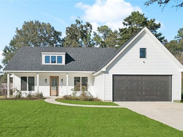 46 MARY Street, Madisonville, LA 70447