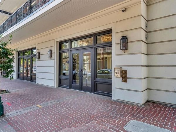 731 ST CHARLES Avenue, Unit 304, New Orleans, LA 70130