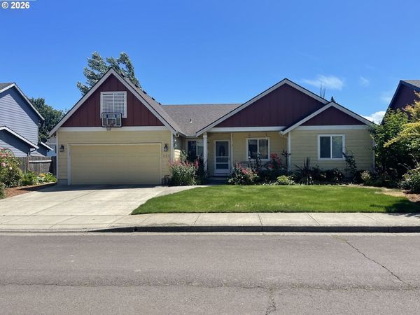 323 NW PACIFIC HILLS DR, Willamina, OR 97396