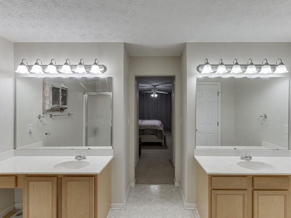 4121 Evian Way, Gainesville, GA 30507