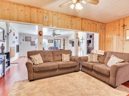 1202 Golden Gate Ave, Dos Palos, CA 93620 Photo