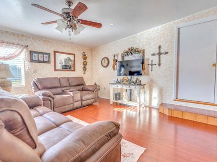 1202 Golden Gate Ave, Dos Palos, CA 93620 Photo