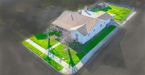 1202 Golden Gate Ave, Dos Palos, CA 93620 Photo