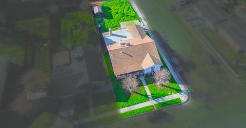 1202 Golden Gate Ave, Dos Palos, CA 93620 Photo