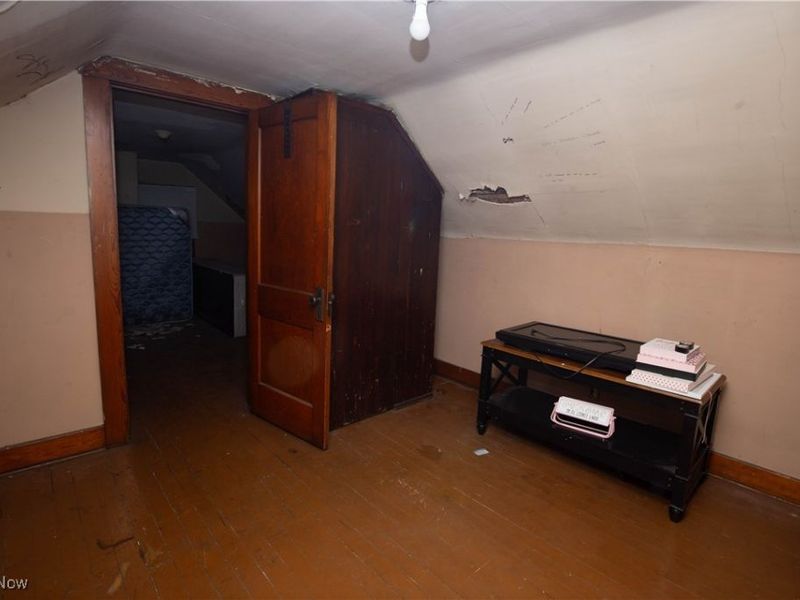 1442 Hillside Terrace, Akron, OH 44305 Photo 12