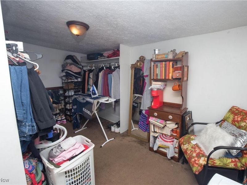 1442 Hillside Terrace, Akron, OH 44305 Photo 8