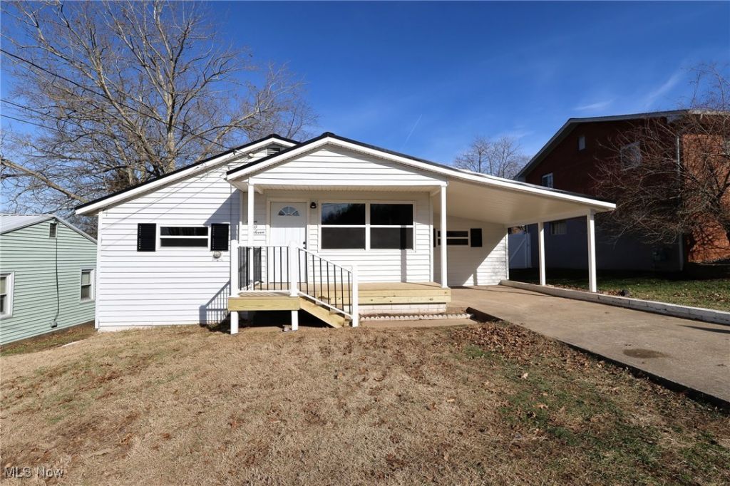 1507 23rd Street, Vienna, WV 26105 Main Photo