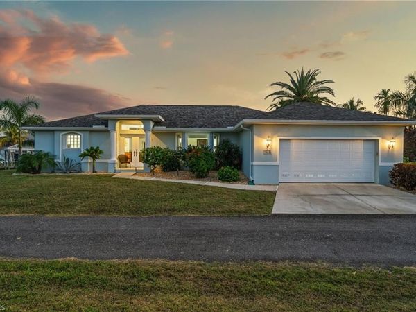 3597 Gondola LN, ST. JAMES CITY, FL 33956