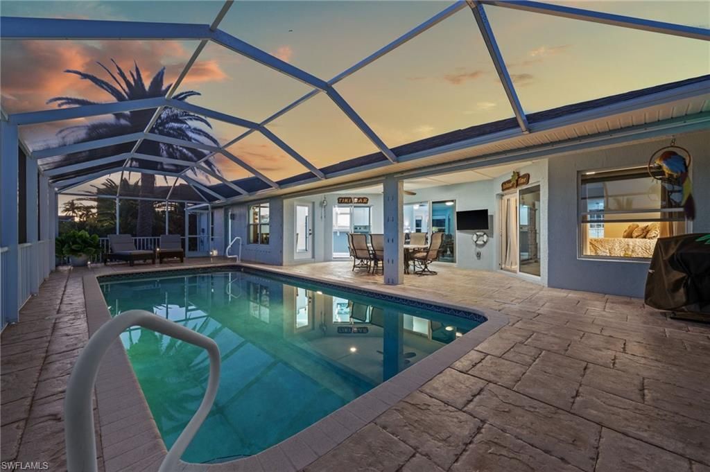 3597 Gondola Ln, Saint James City, FL 33956 Photo