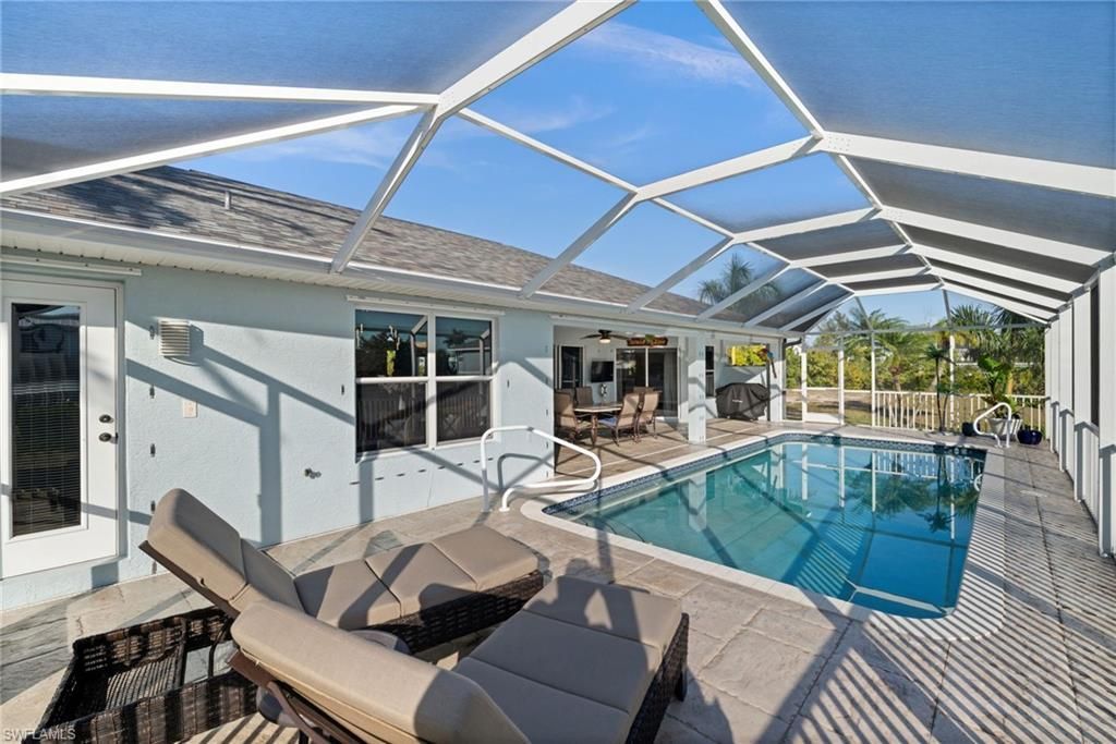 3597 Gondola Ln, Saint James City, FL 33956 Photo