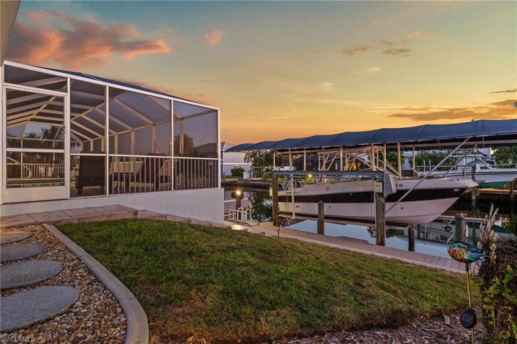 3597 Gondola Ln, Saint James City, FL 33956 Photo