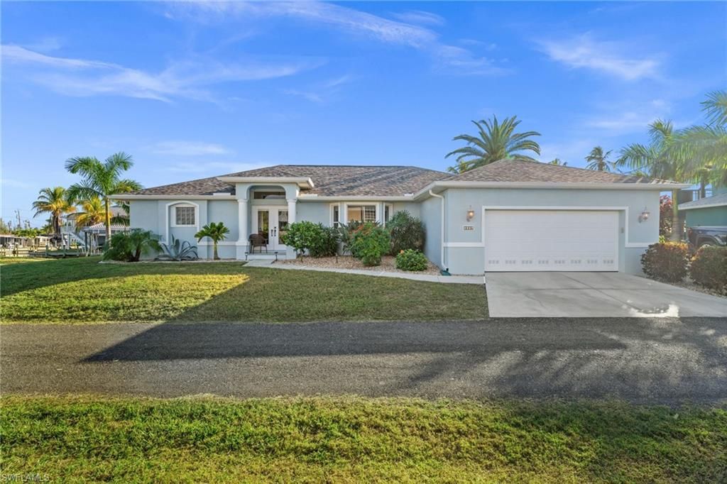 3597 Gondola Ln, Saint James City, FL 33956 Photo