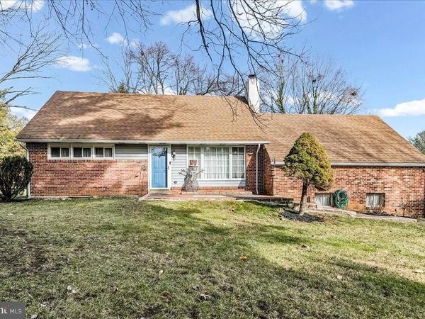 3 MAN O WAR DRIVE, MEDIA, PA 19063