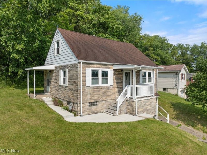 128 Alta Street, Weirton, WV 26062 Photo 2