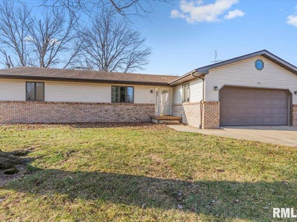 114 Lippold Street, Farmersville, IL 62533