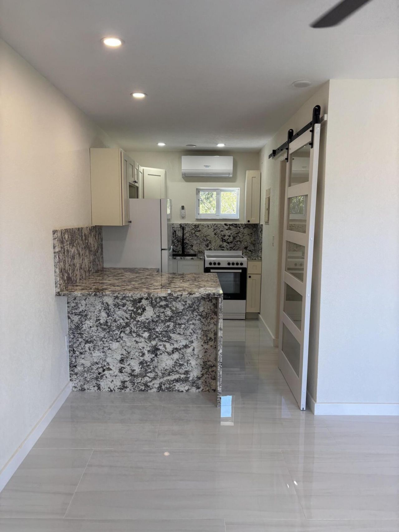 103365 Overseas Highway, Unit A, Key Largo, FL 33037 Photo