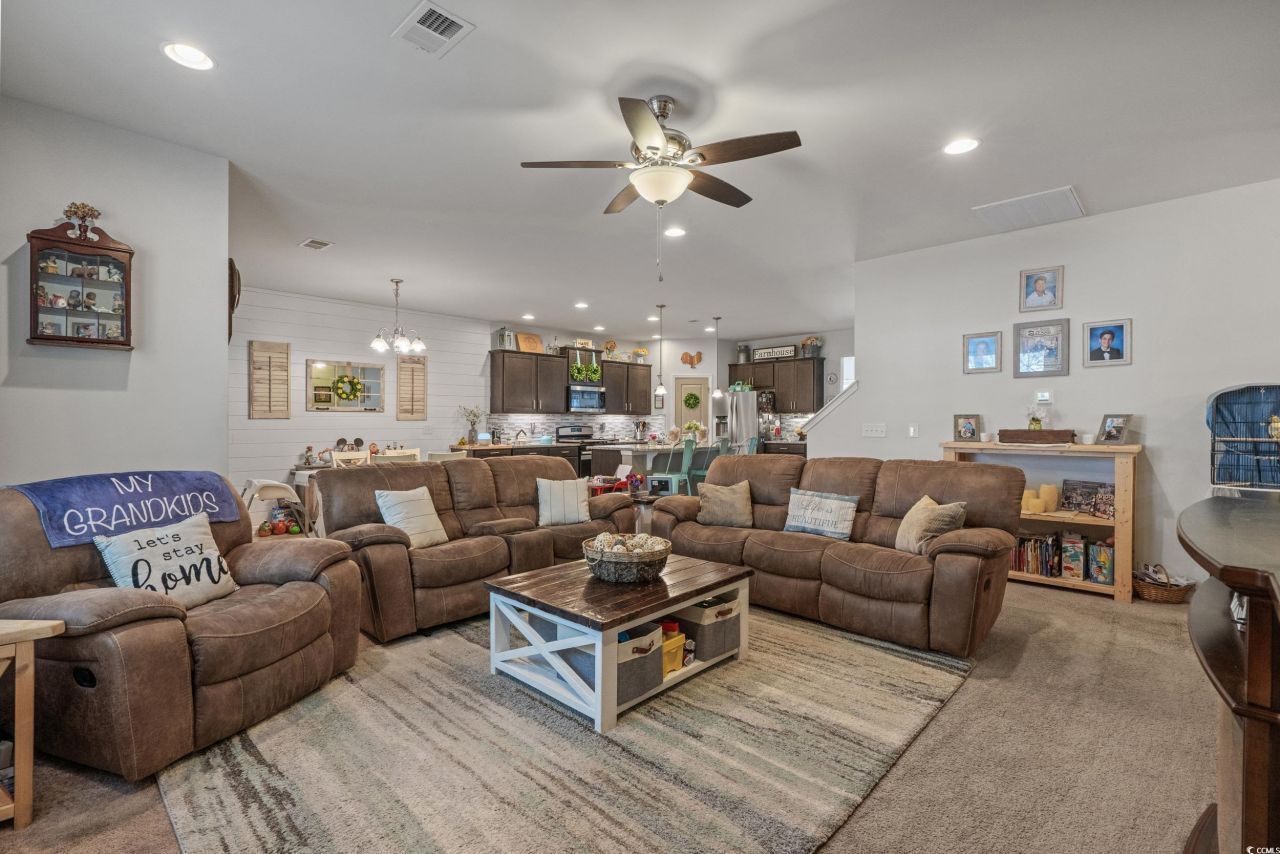 800 Wild Leaf Loop Photo 12