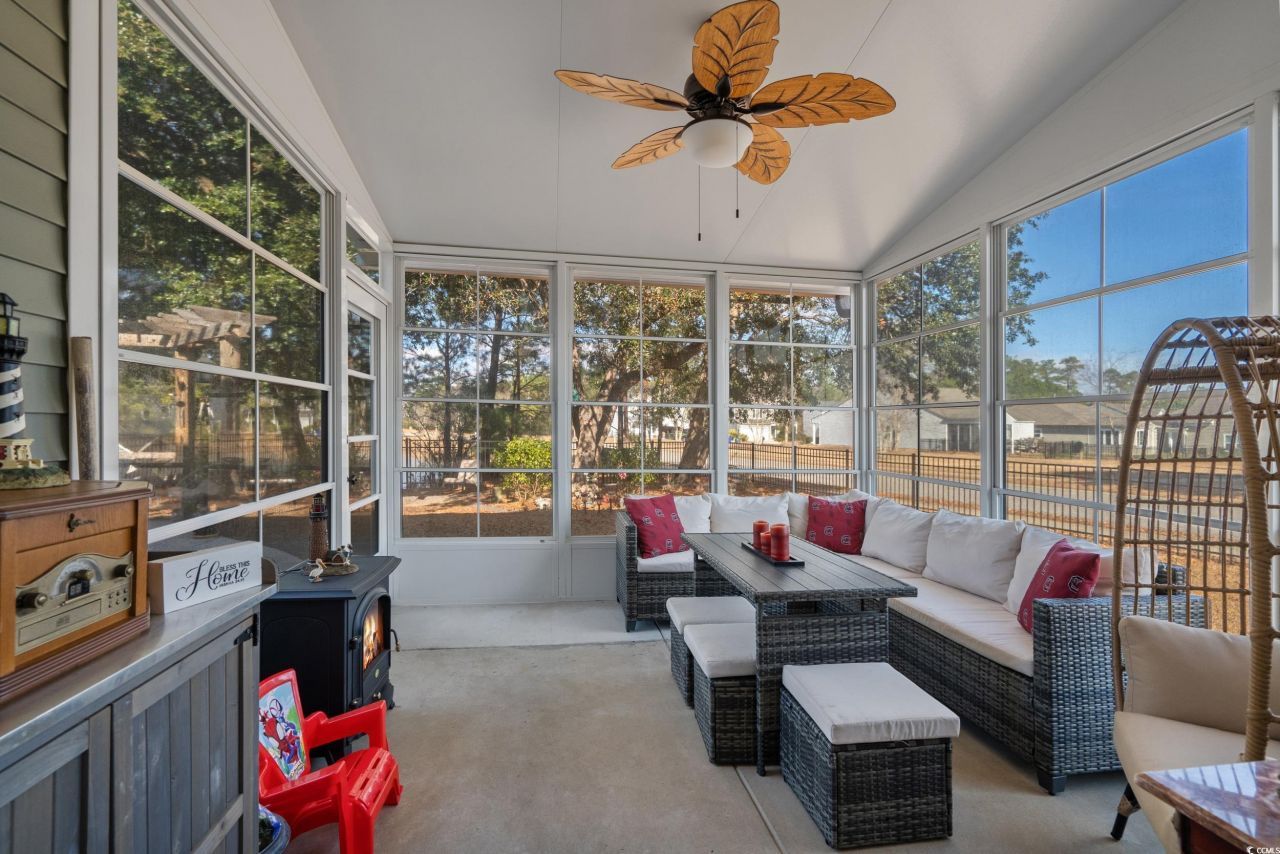 800 Wild Leaf Loop Photo 14