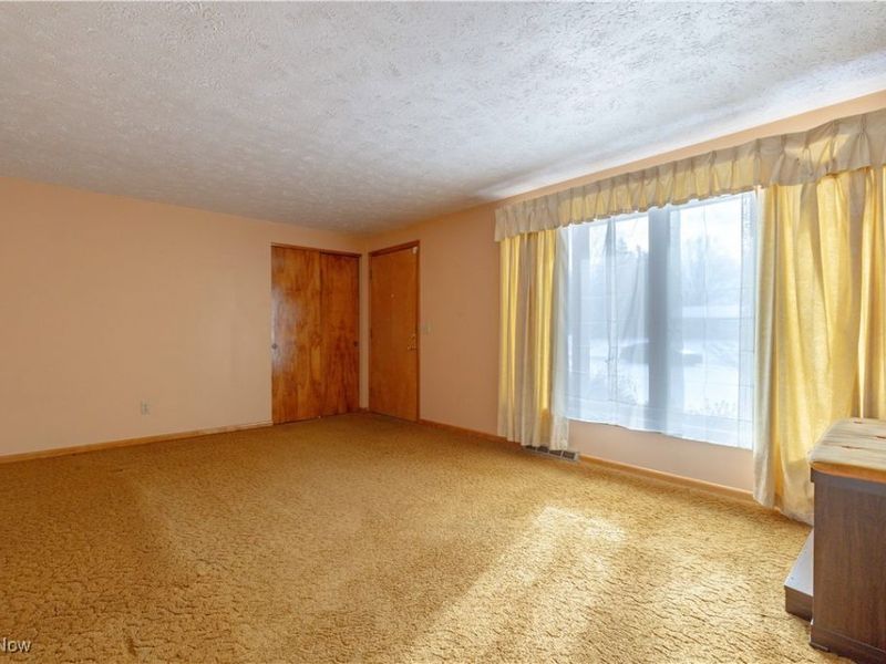 5611 Cherokee Avenue NW, North Canton, OH 44720 Photo 11