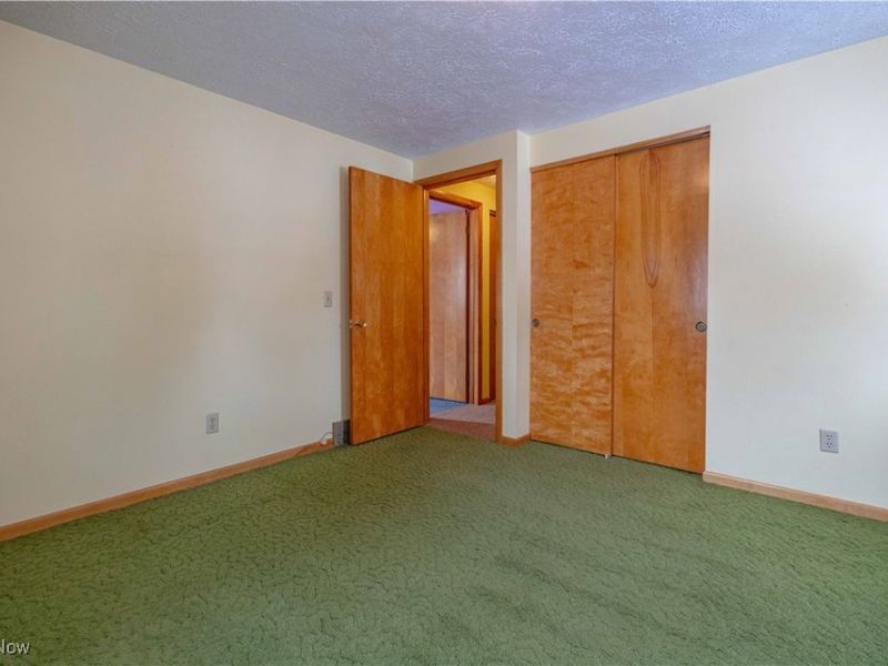 5611 Cherokee Avenue NW, North Canton, OH 44720 Photo 27