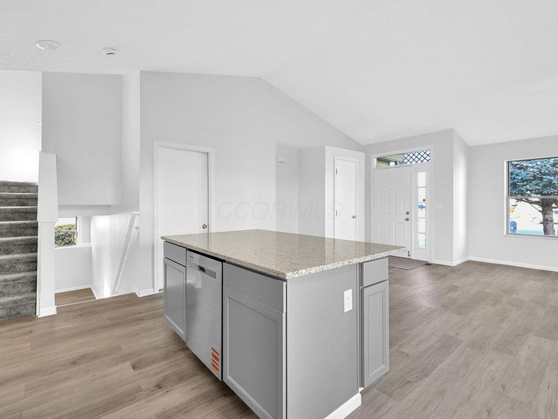 1187 Rendezvous Lane, Columbus, OH 43207 Photo 10