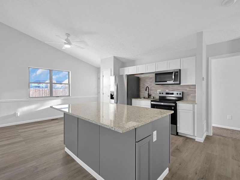 1187 Rendezvous Lane, Columbus, OH 43207 Photo 12