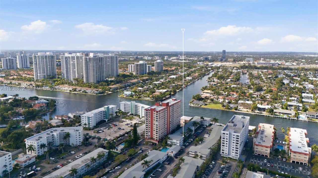 3133 S Ocean Dr, Unit 218, Hallandale Beach, FL 33009 Photo