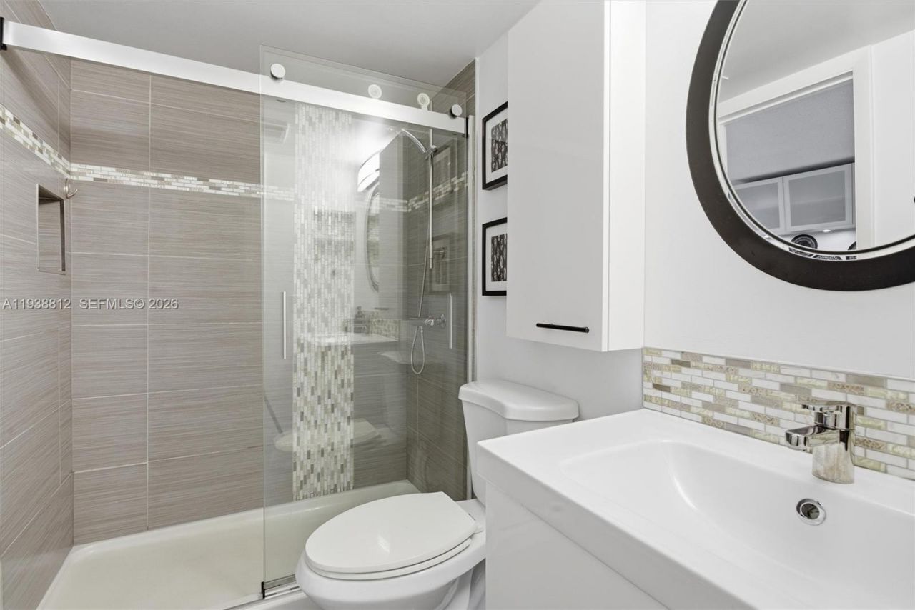 3133 S Ocean Dr, Unit 218, Hallandale Beach, FL 33009 Photo