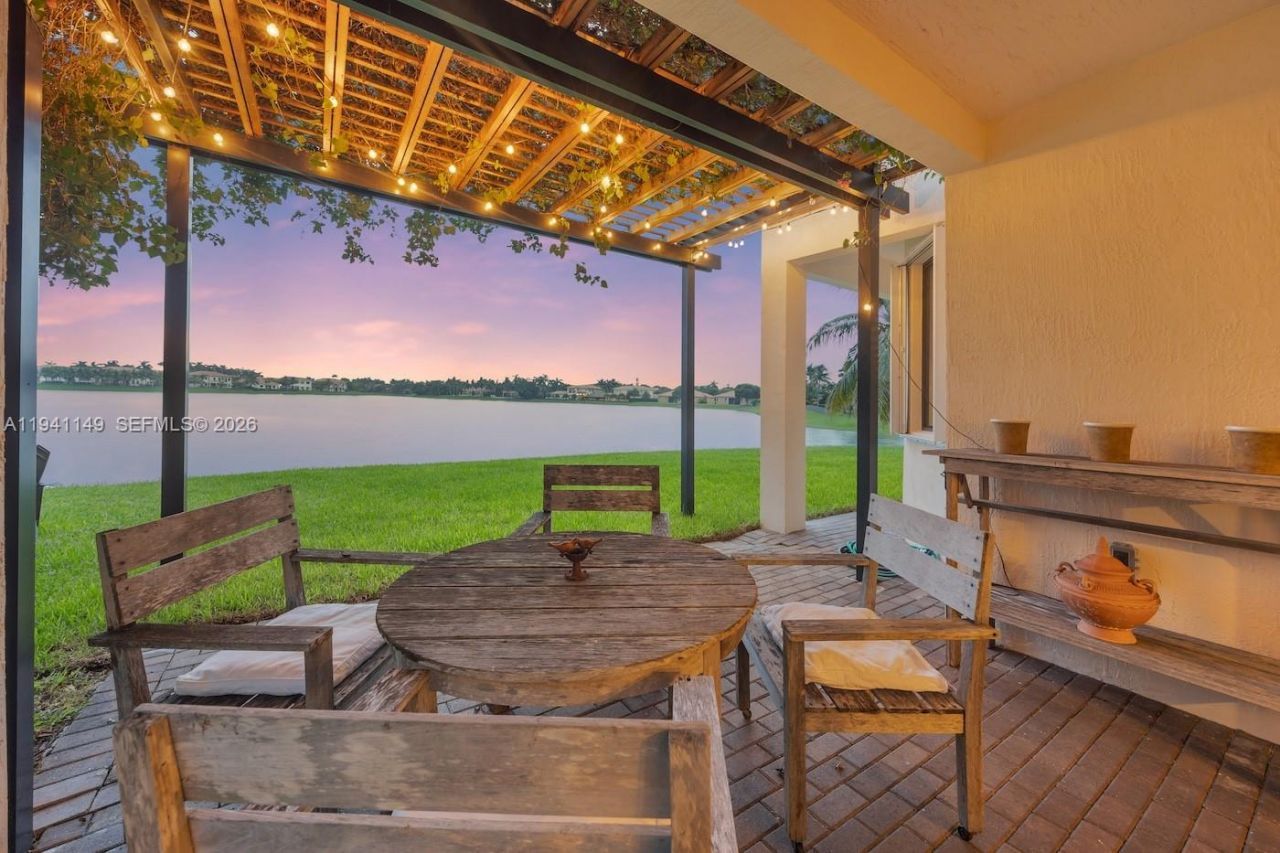 7786 SW 188th Ter, Cutler Bay, FL 33157 Photo