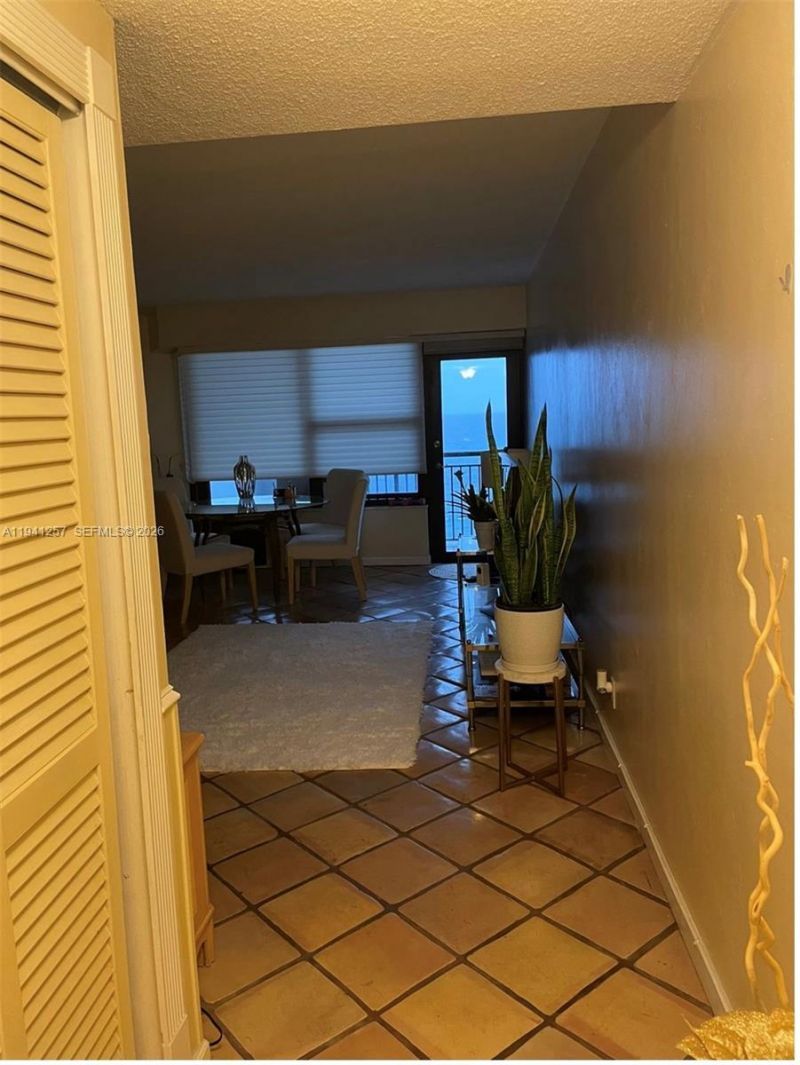 3800 Galt Ocean Dr, Unit 1609, Fort Lauderdale, FL 33308 Photo