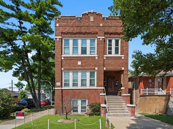 6058 S Massasoit Avenue, Chicago, IL 60638