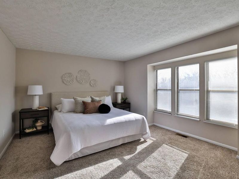 10 Woodside Court, Springdale, OH 45246 Photo 16