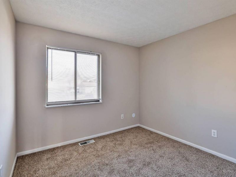 10 Woodside Court, Springdale, OH 45246 Photo 24