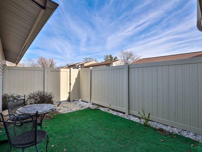 10 Woodside Court, Springdale, OH 45246 Photo 29