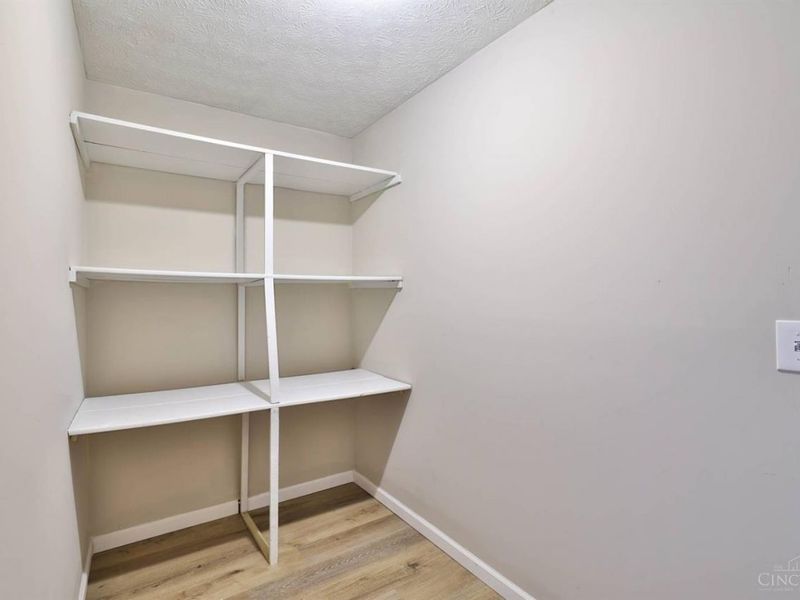 10 Woodside Court, Springdale, OH 45246 Photo 30