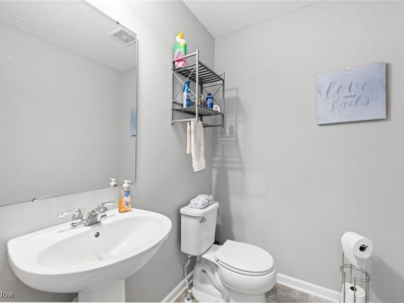 3502 Magnolia Drive, Lorain, OH 44053 Photo 17