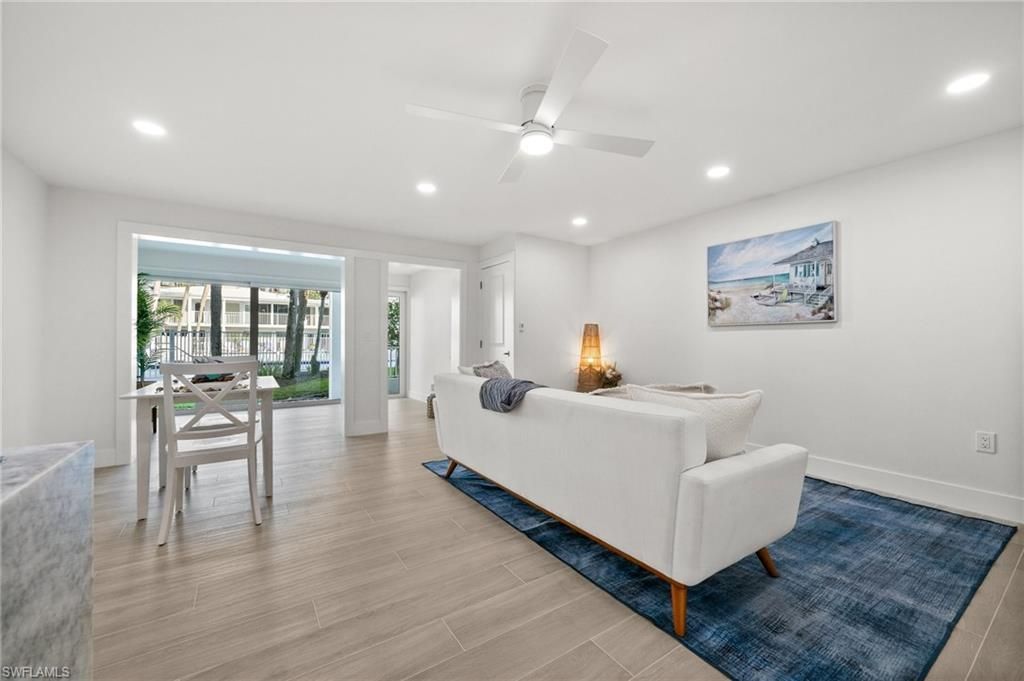 342 Harbour Dr, Unit 342, Naples, FL 34103 Photo