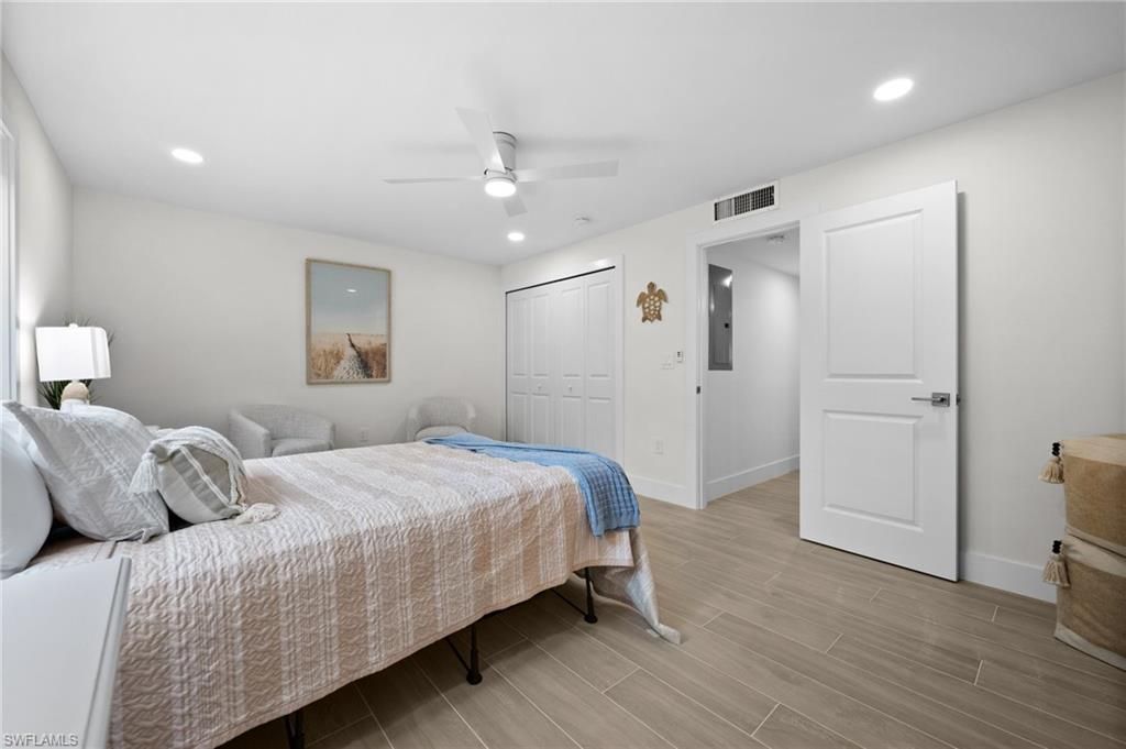 342 Harbour Dr, Unit 342, Naples, FL 34103 Photo