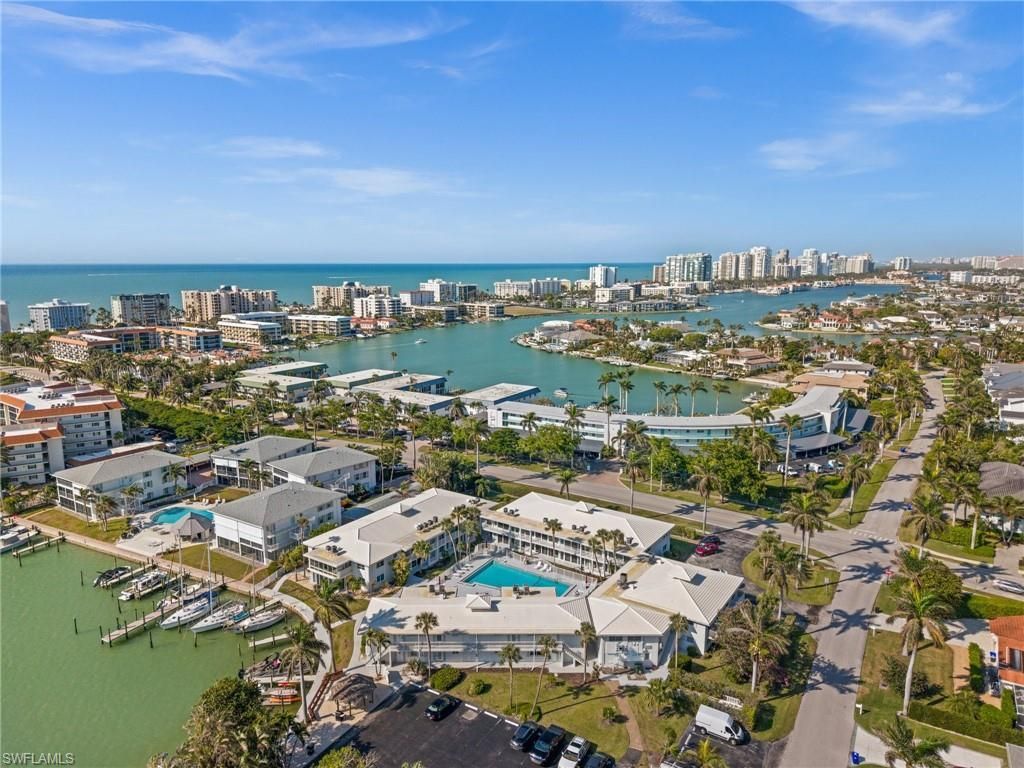 342 Harbour Dr, Unit 342, Naples, FL 34103 Photo