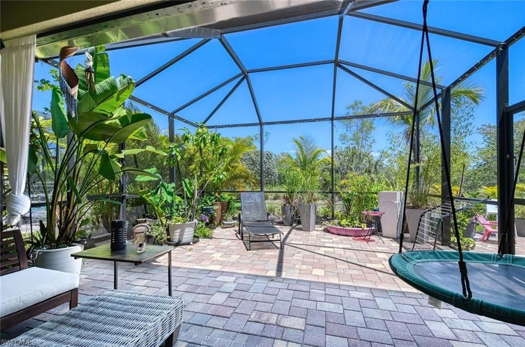 1608 Vizcaya Ln, Naples, FL 34113 Photo