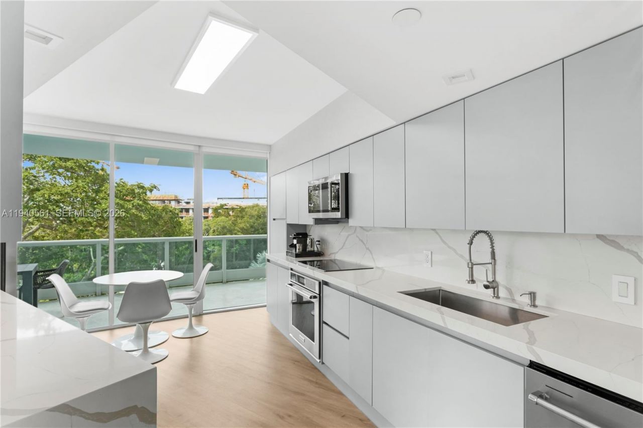 2127 Brickell Ave, Unit 705, Miami, FL 33129 Photo