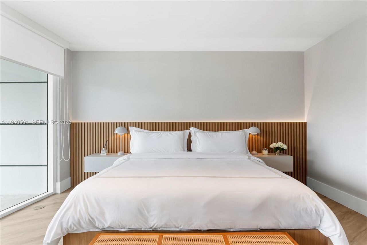 2127 Brickell Ave, Unit 705, Miami, FL 33129 Photo