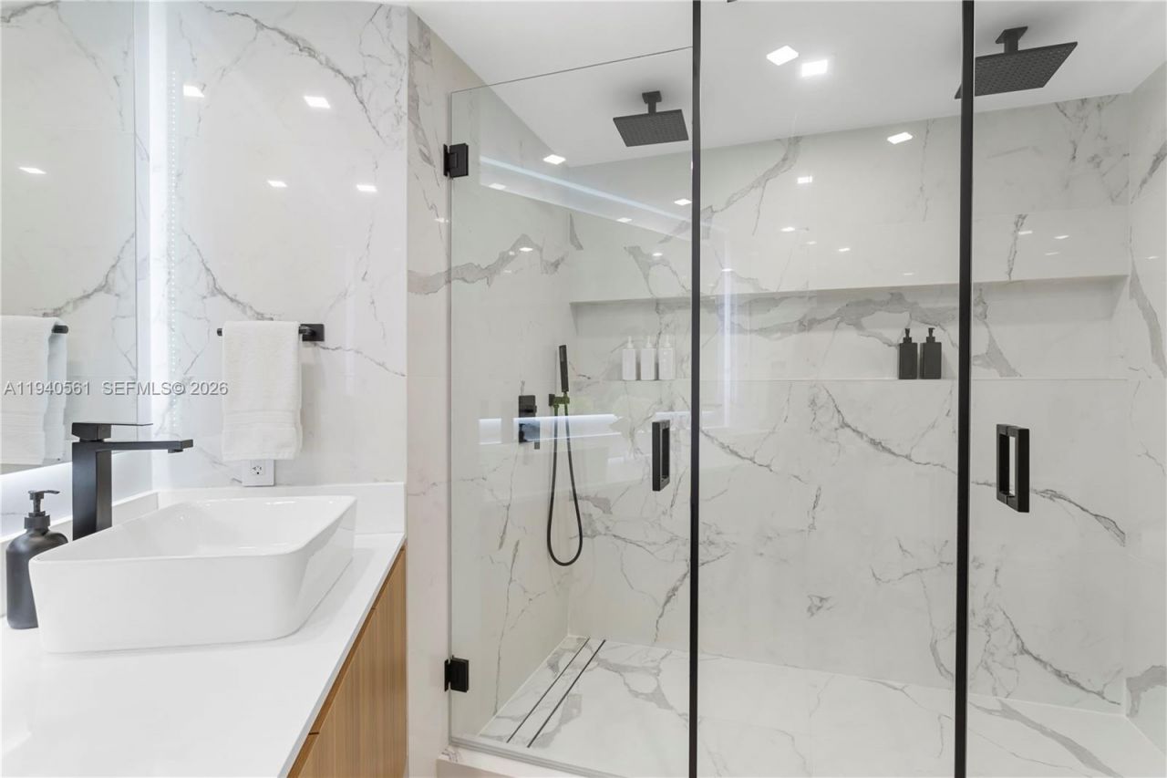 2127 Brickell Ave, Unit 705, Miami, FL 33129 Photo