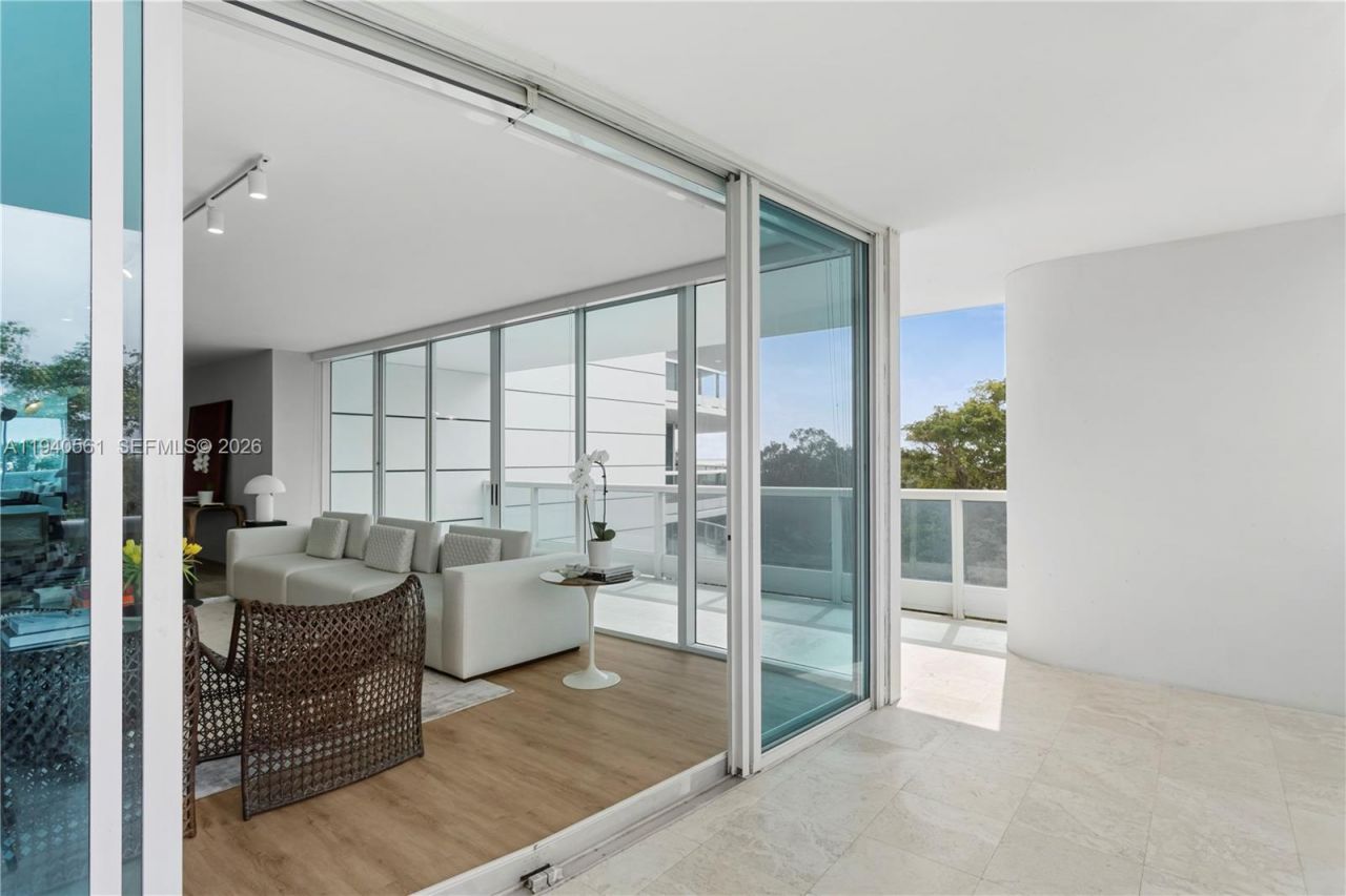 2127 Brickell Ave, Unit 705, Miami, FL 33129 Photo