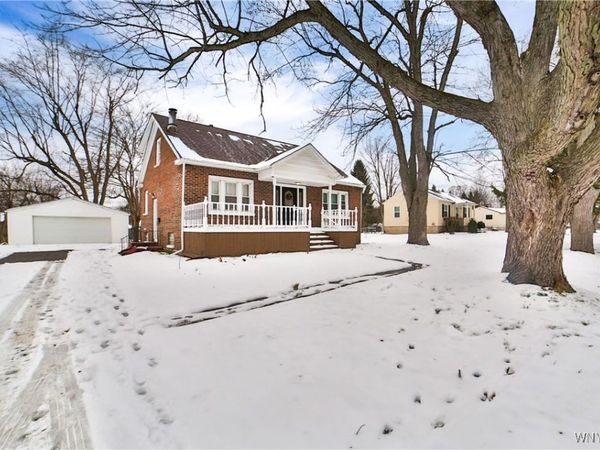 245 McKinley Avenue, Williamsville, NY 14221