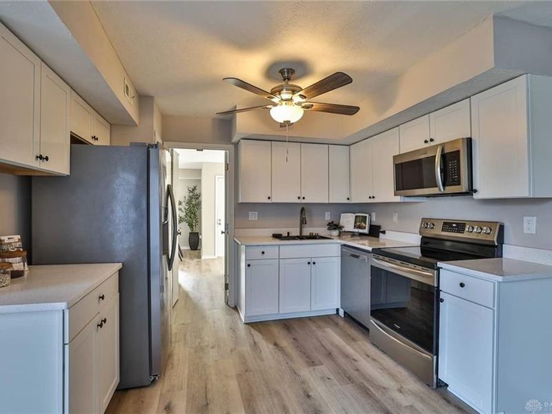 10 Woodside Court, Springdale, OH 45246 Photo 10