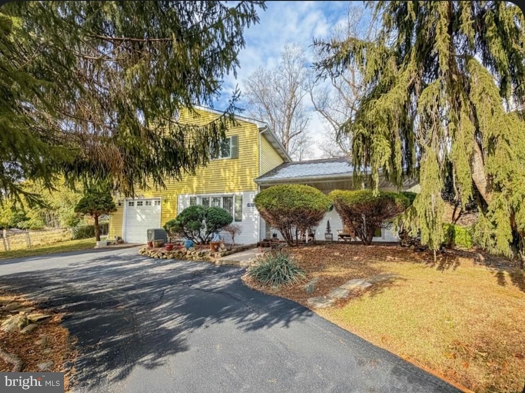 3676 Spruce Avenue, Feasterville Trevose, PA 19053 Main Photo