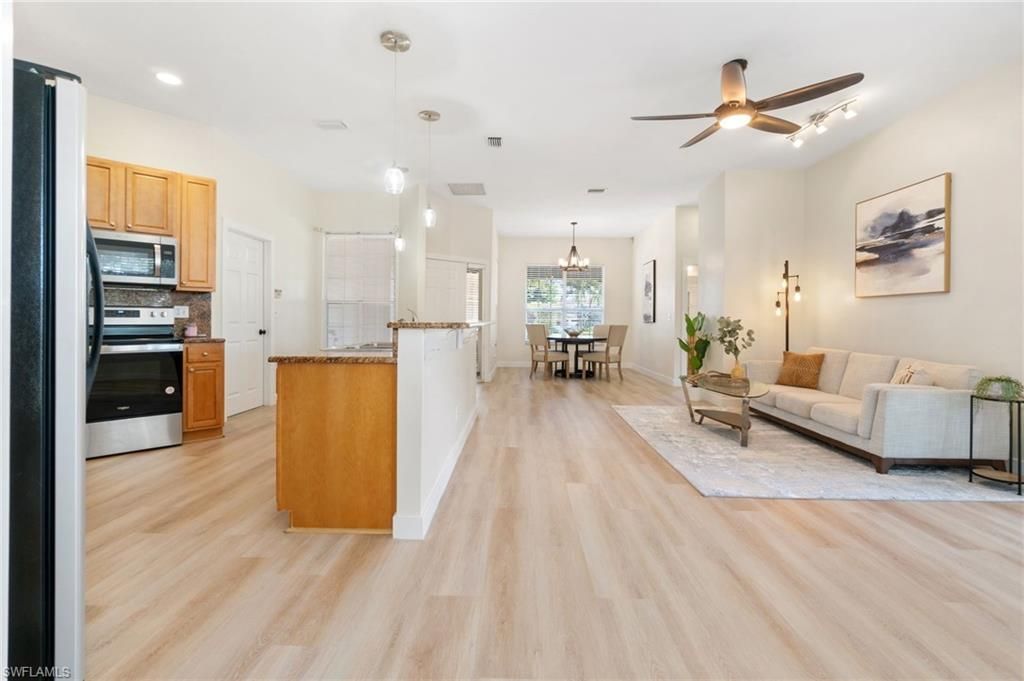 2662 Aft Ave, Naples, FL 34109 Photo