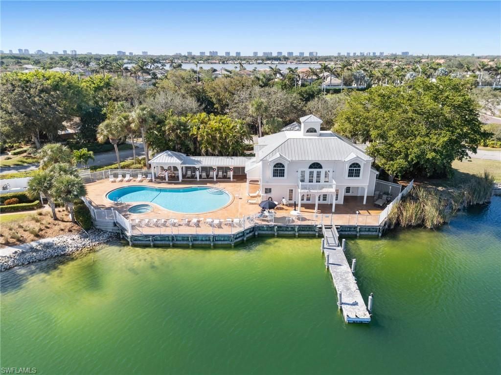 2662 Aft Ave, Naples, FL 34109 Photo